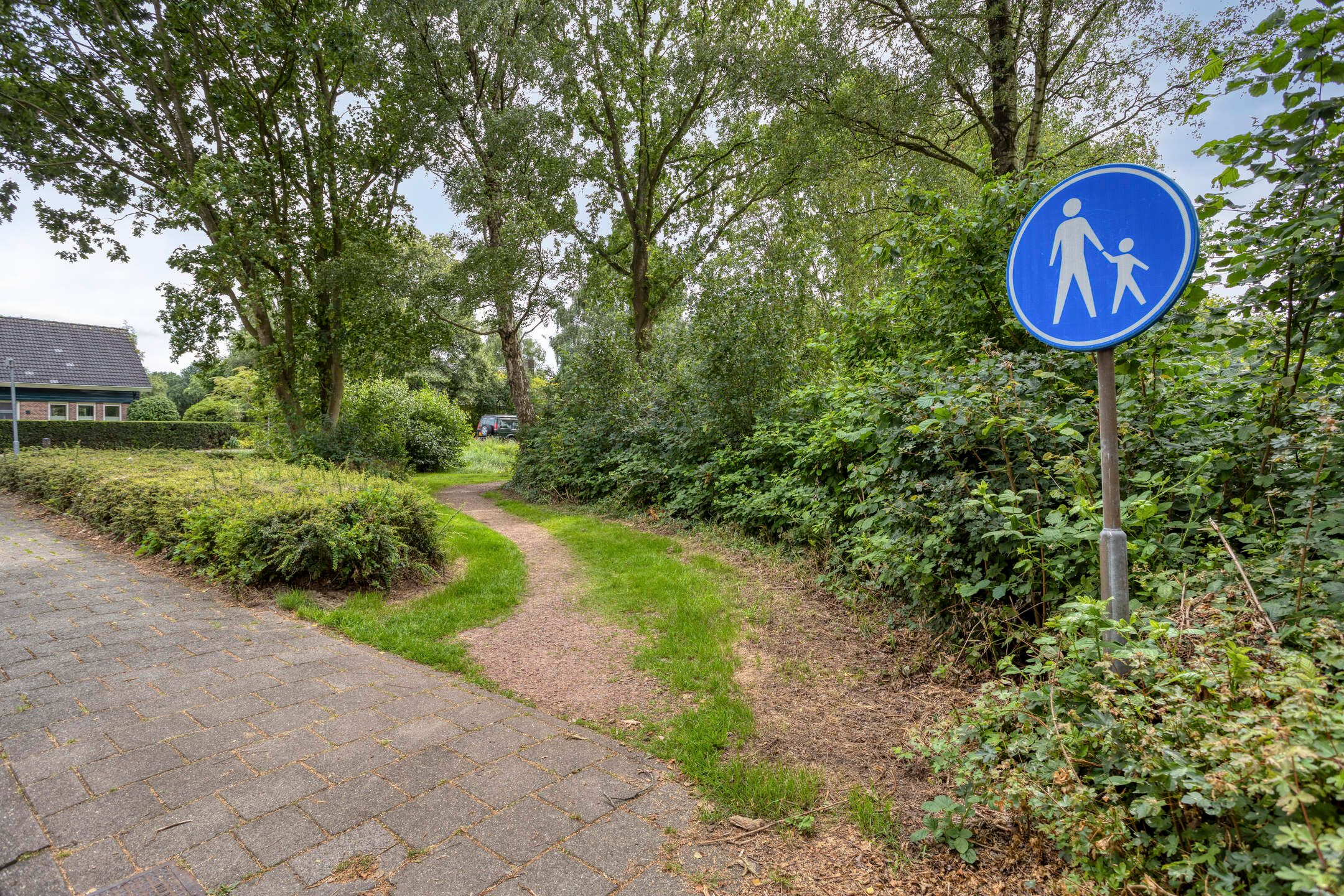Photo 51 of Kruistraat 2