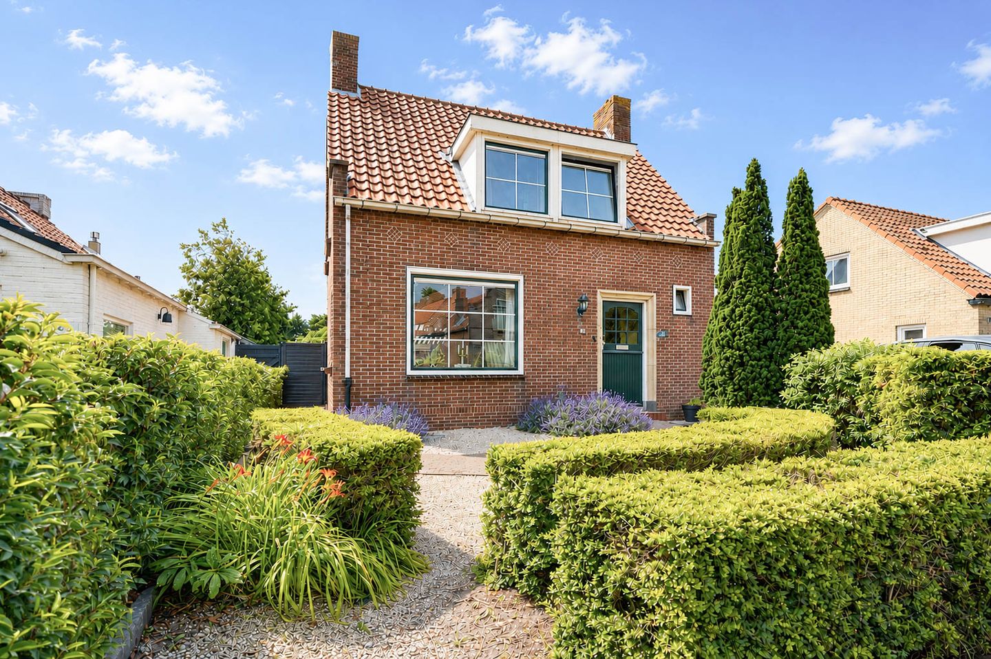 Foto 1 van Dorpsweg 11