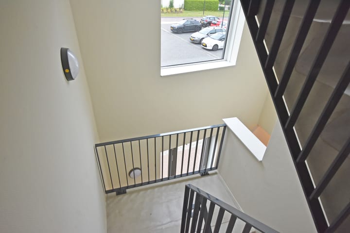 Appartement te koop: Jonkheer Hobbe Baerdt van Sminiaplein 23, Burgum