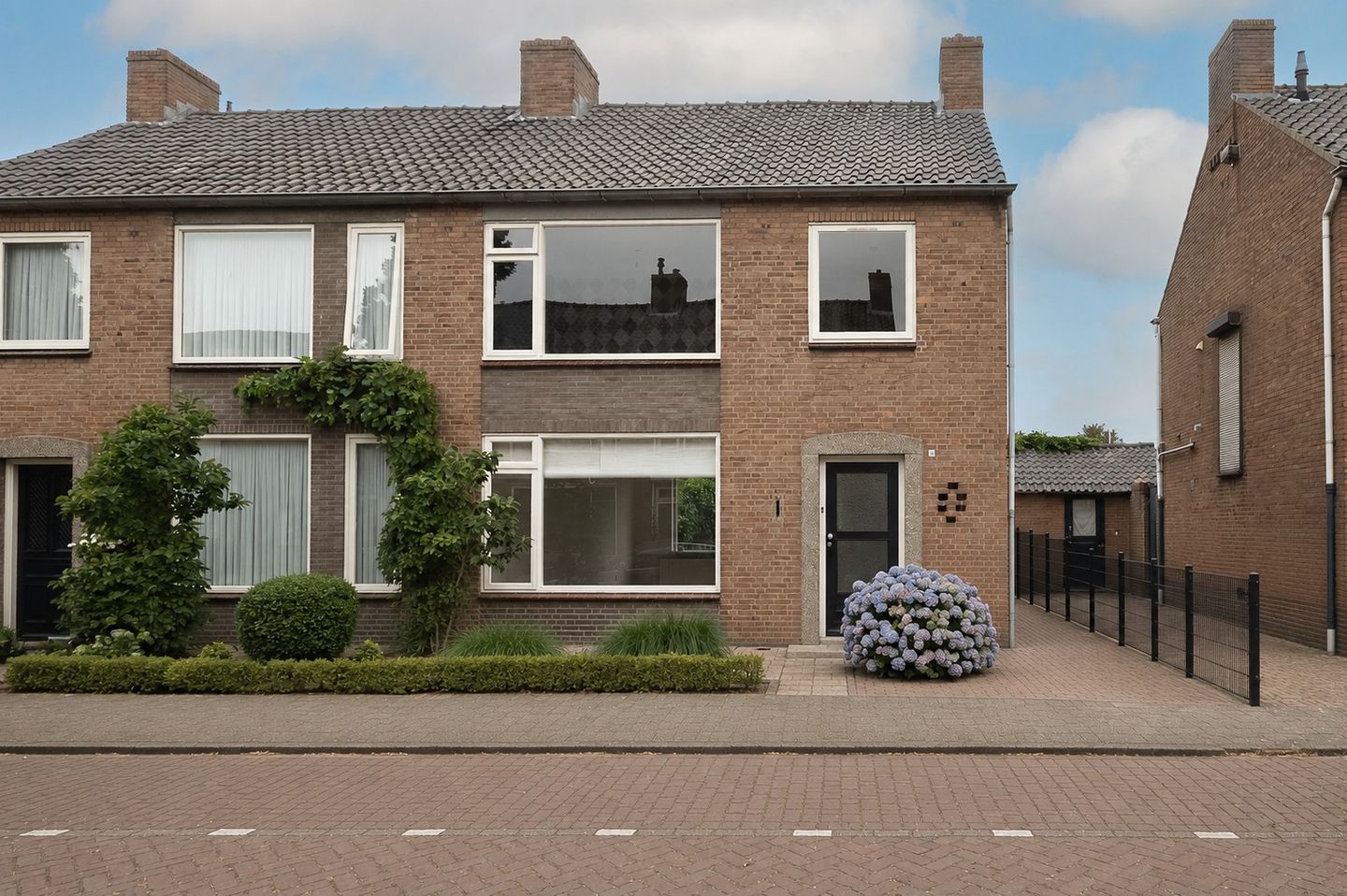 Photo 40 of Europastraat 19
