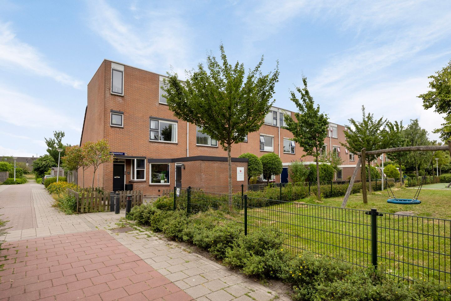 Foto 35 van Leidekkerstraat 21