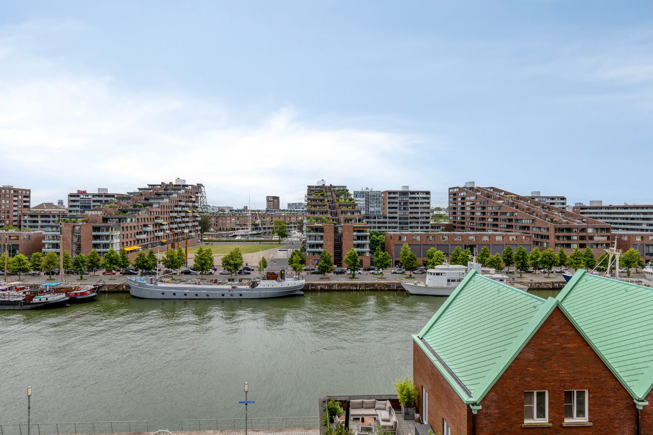 Photo 33 of Laan op Zuid 228