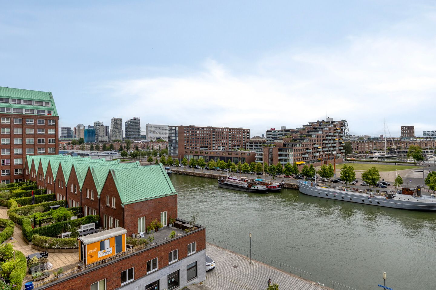 Photo 34 of Laan op Zuid 228