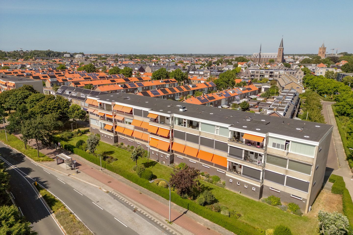 Photo 1 of Beeklaan 142