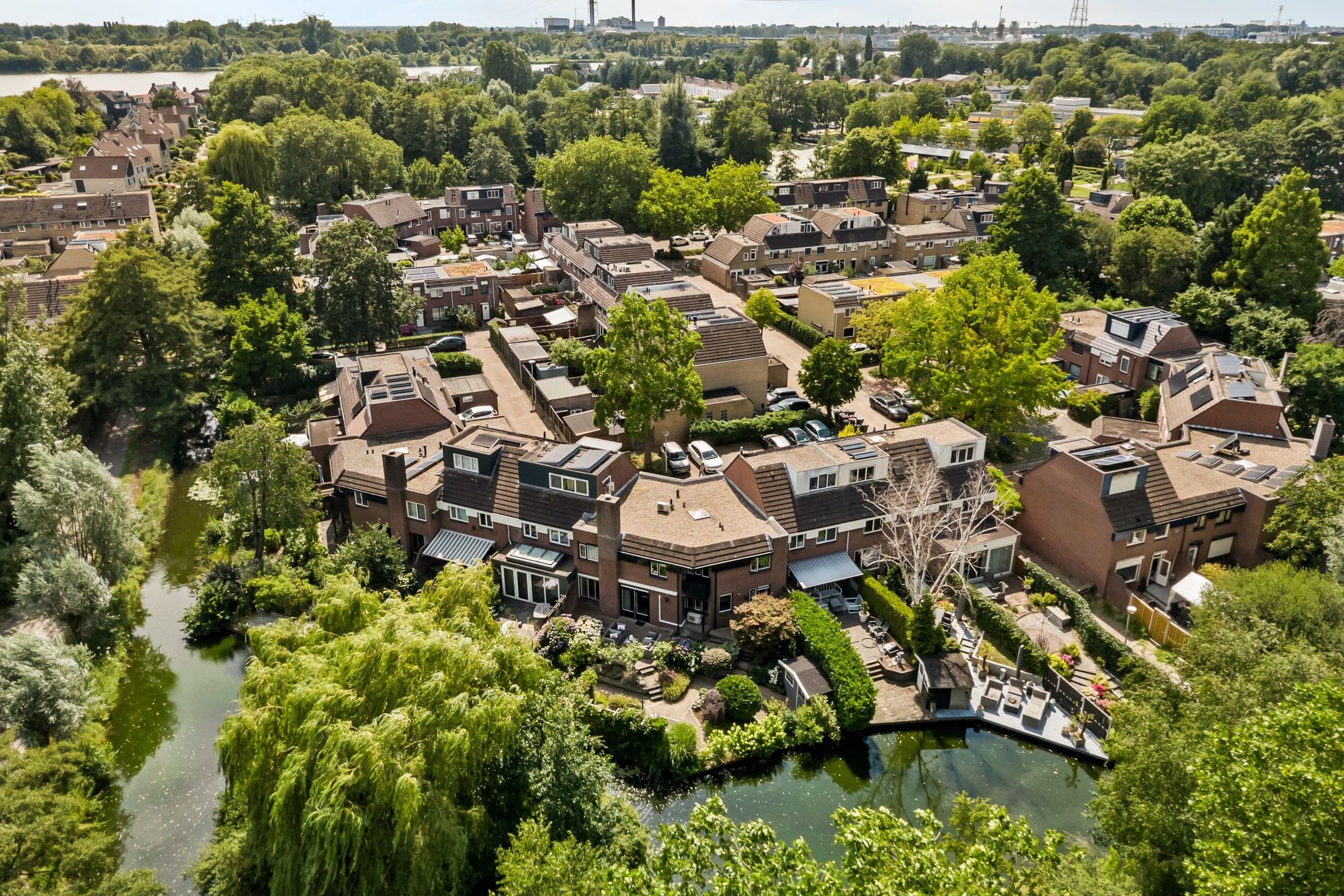 Foto 45 van Koningsweer 37