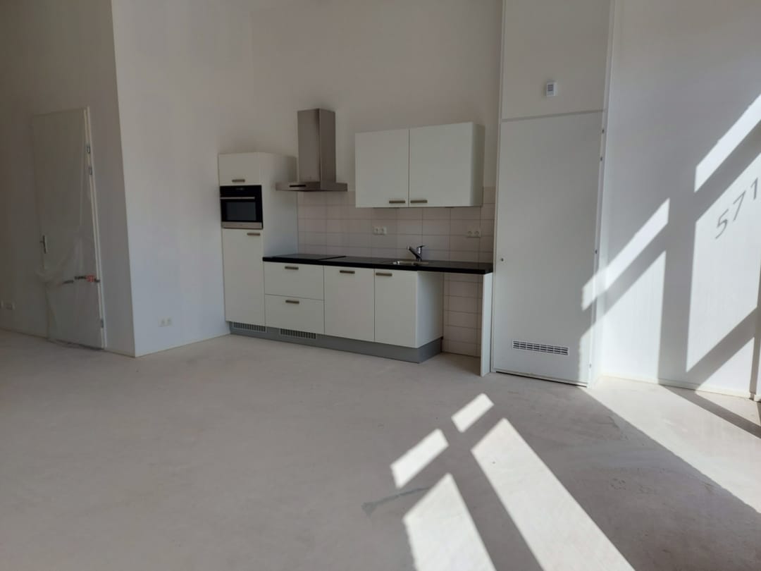 Photo 7 of Omegaplantsoen 557