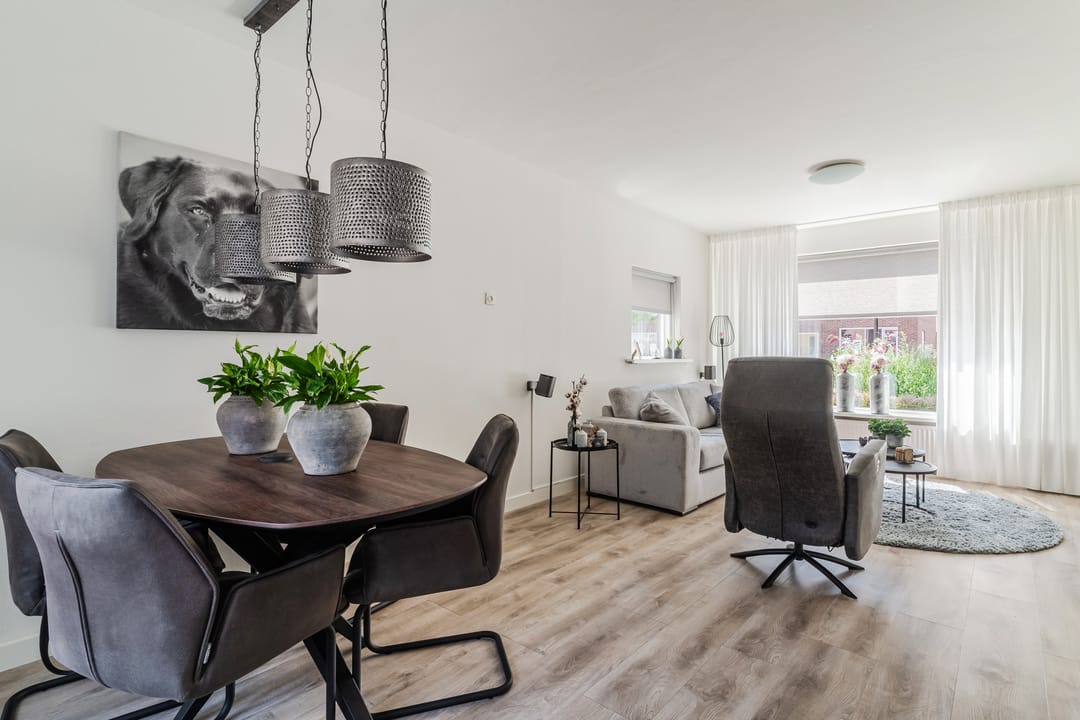 Photo 2 of Margrietstraat 18