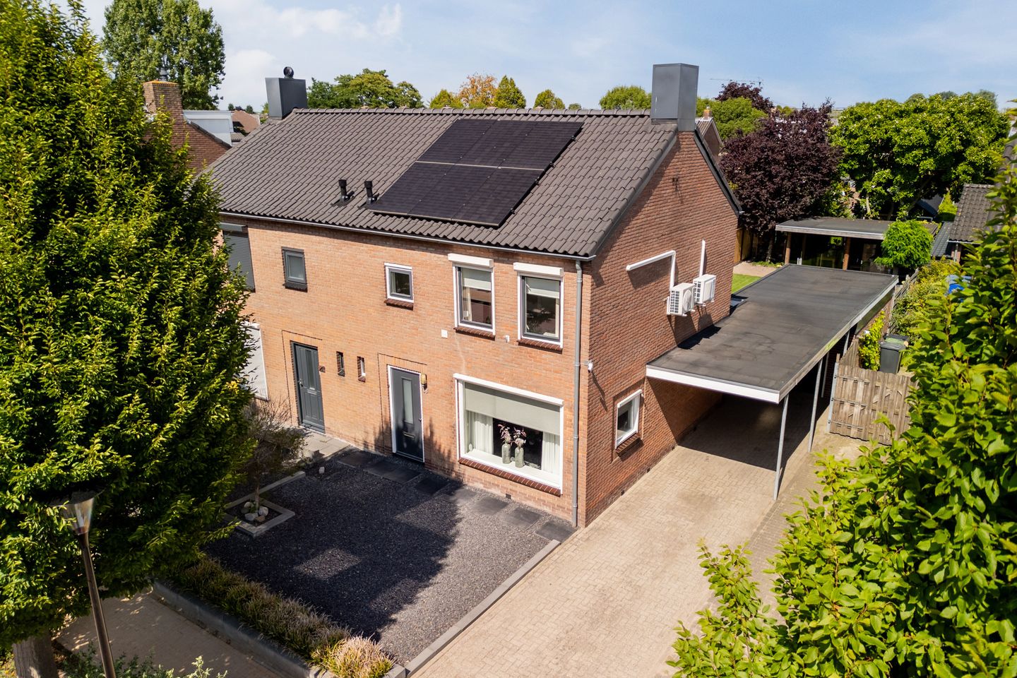 Photo 49 of Margrietstraat 18