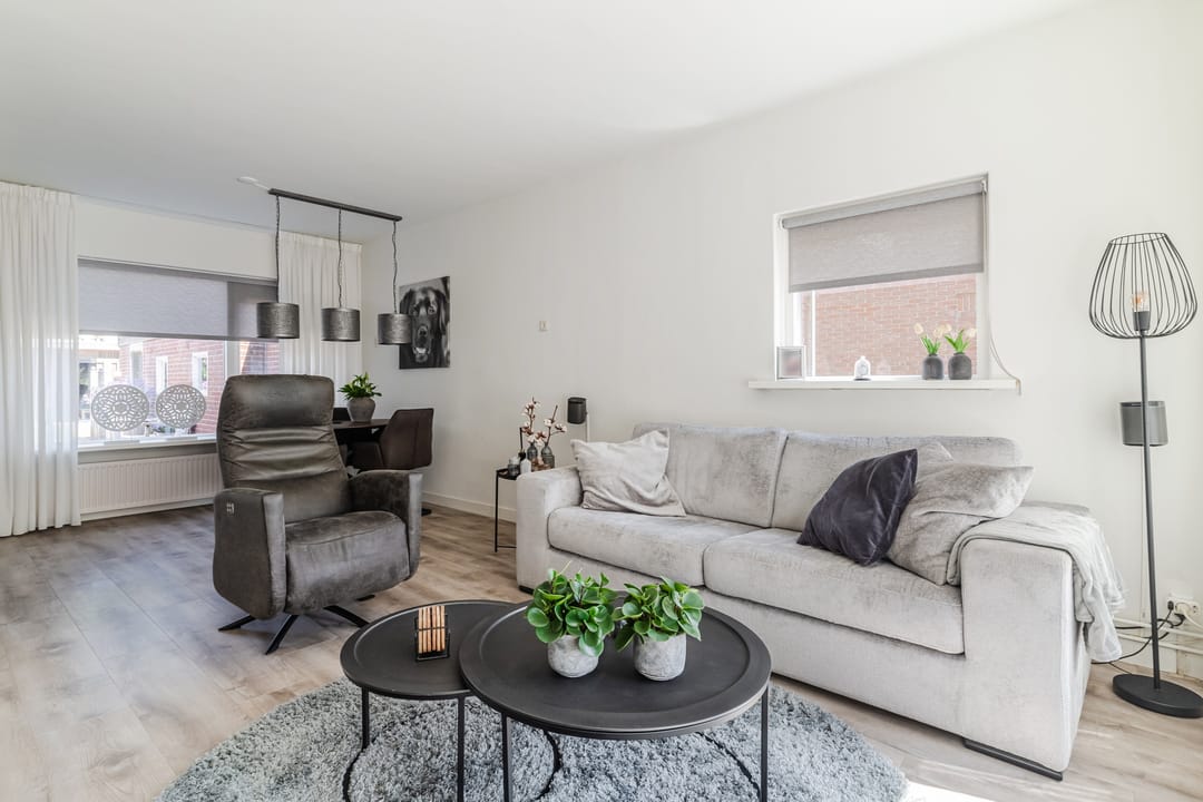 Photo 11 of Margrietstraat 18