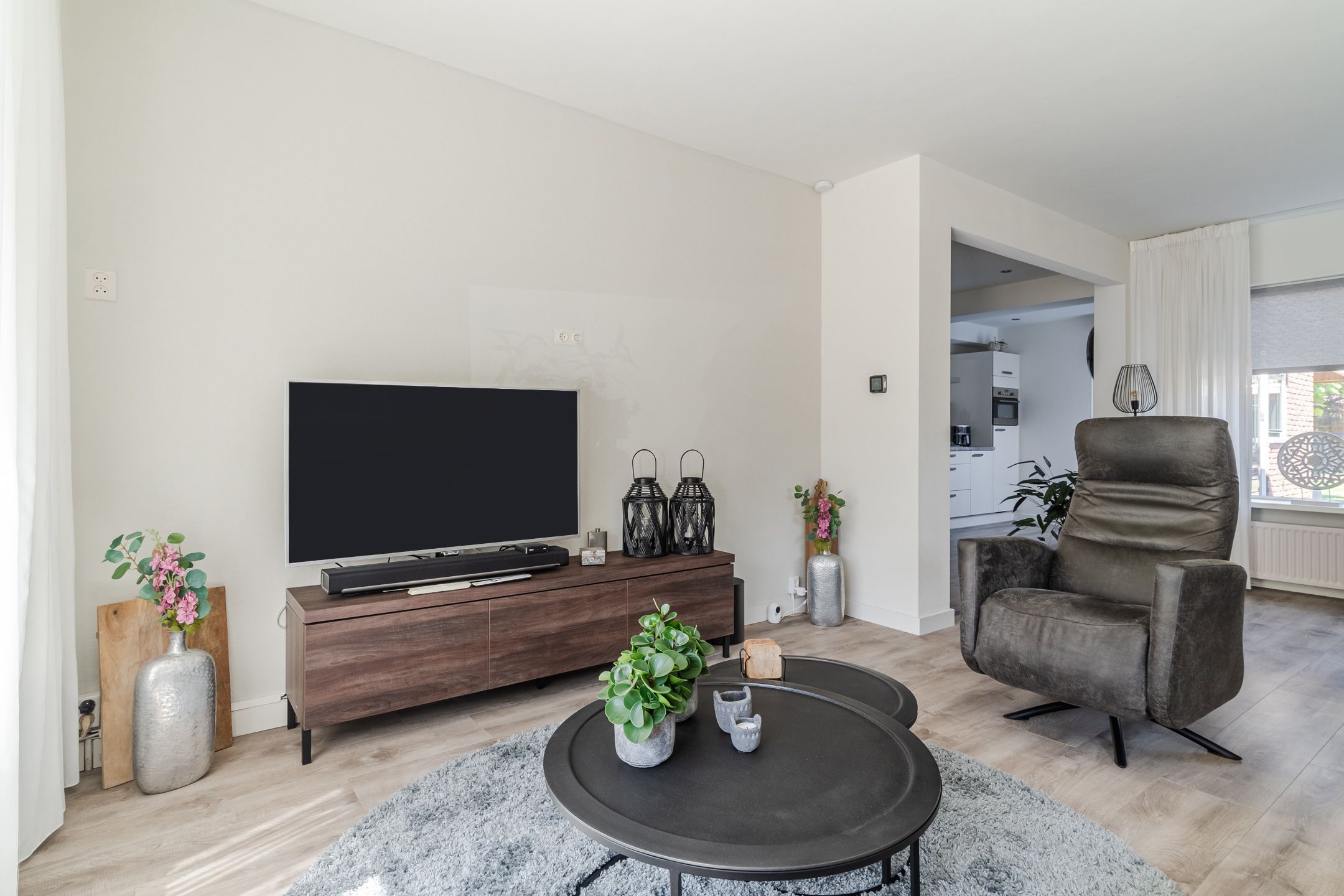 Photo 12 of Margrietstraat 18