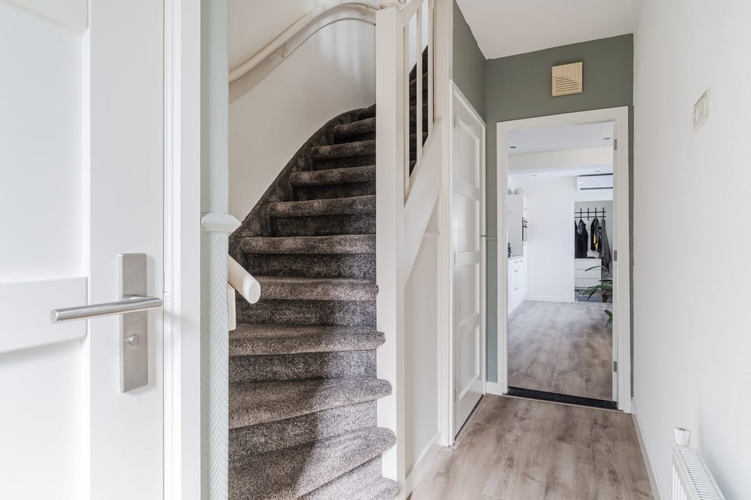 Photo 23 of Margrietstraat 18