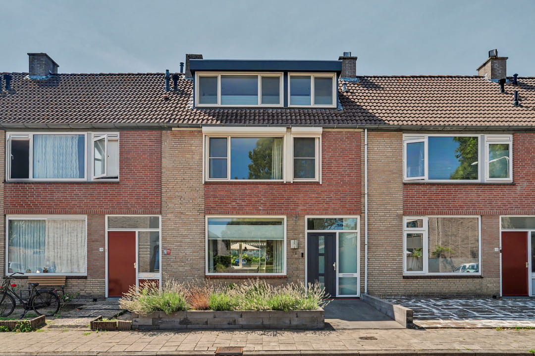 Photo 1 of Schubertstraat 12