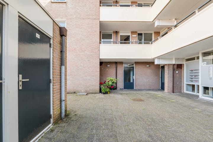 Appartement te koop: Bielzen 11, Heerenveen