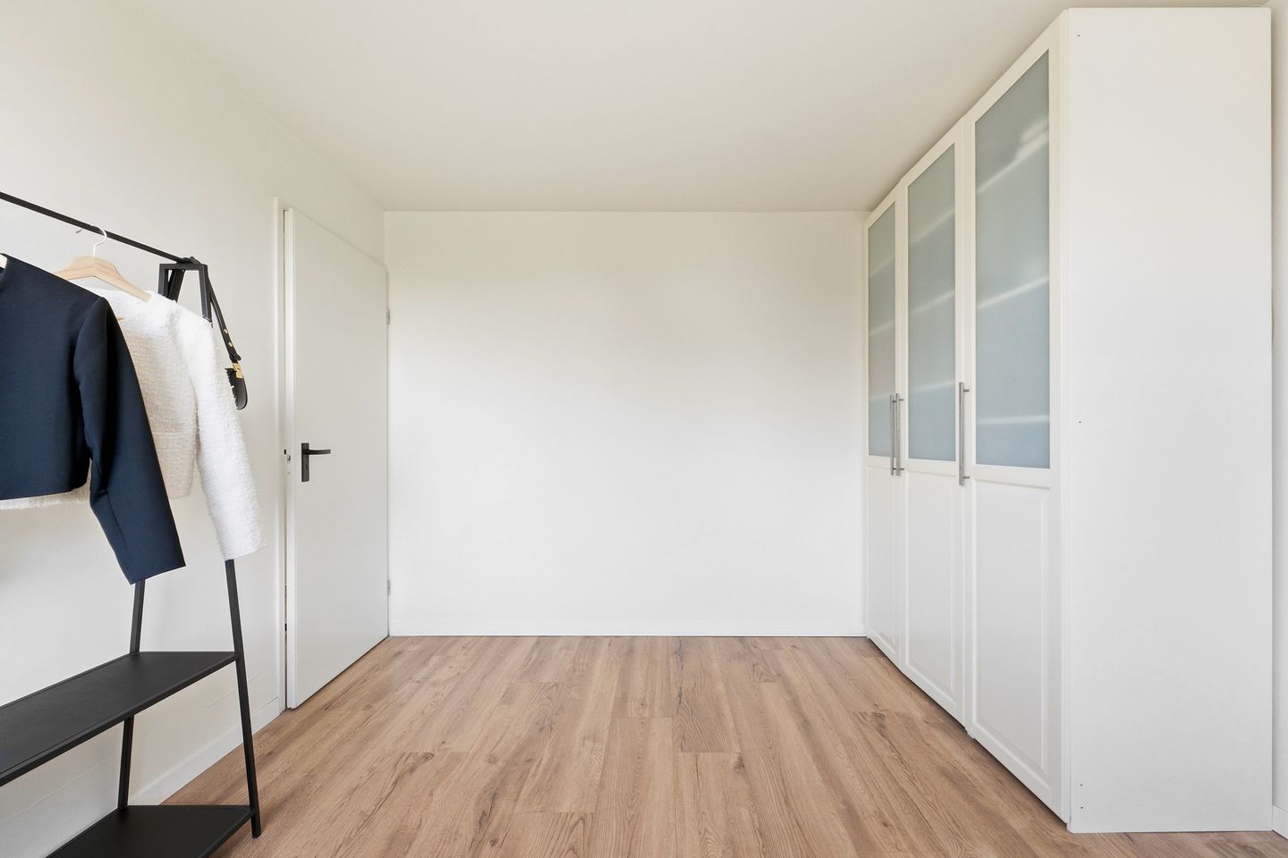 Photo 20 of Gerard Dousingel 31