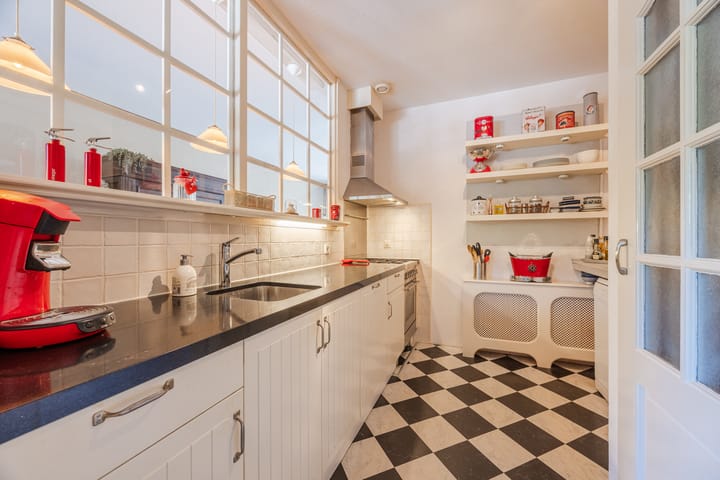 Tussenwoning te koop: Vuurdoorn 34, Hellevoetsluis