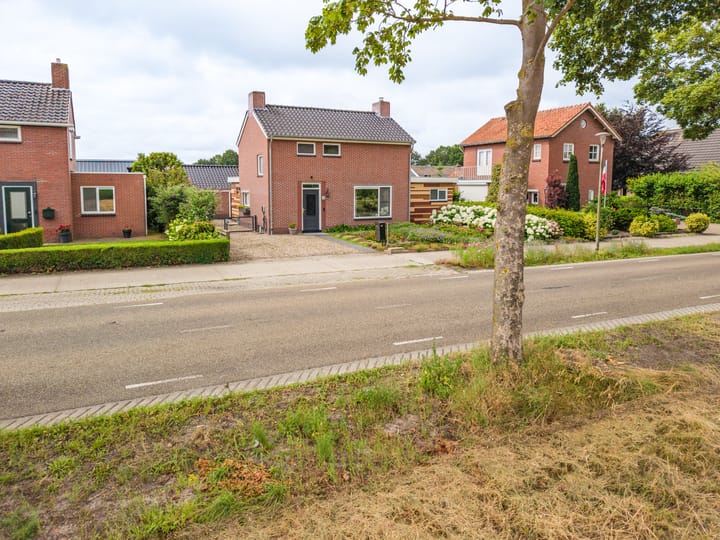 Vrijstaande woning te koop: Zandtangerweg 86, Mussel