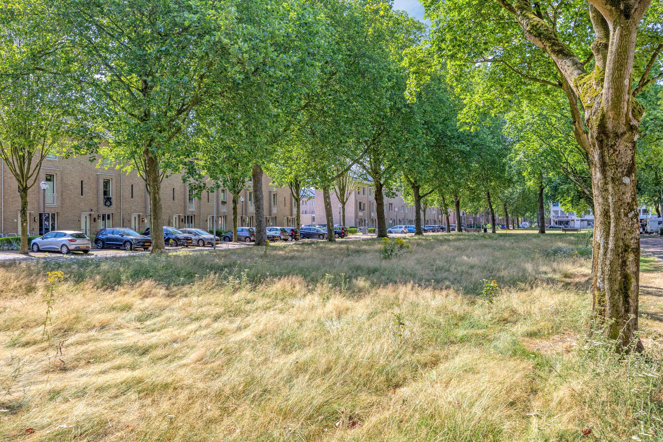 Photo 24 of Dr. Struyckenstraat 97-B