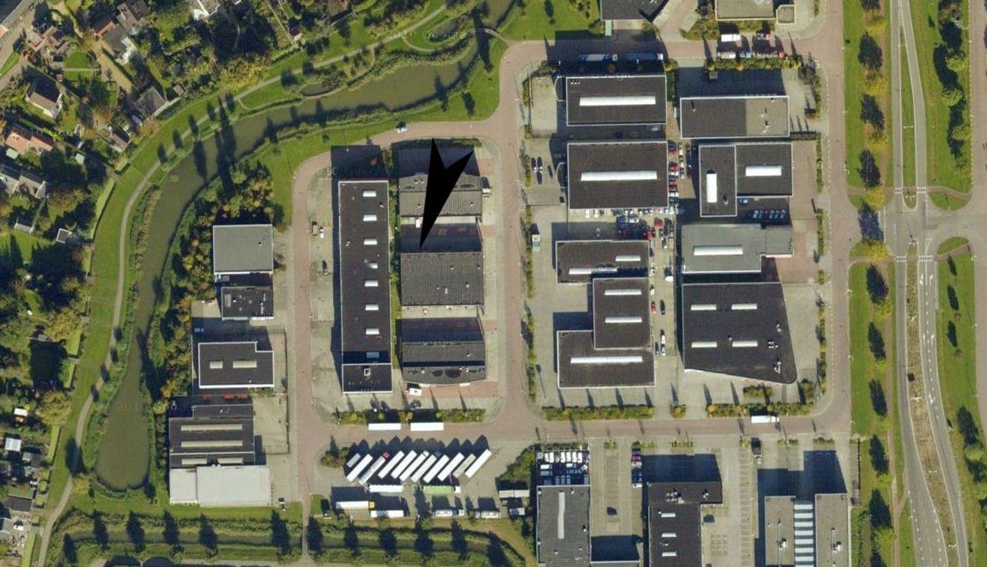 View photo 3 of Zadelmakerstraat 37