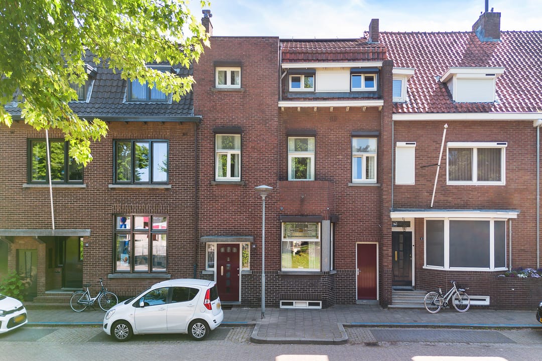 Photo 2 of van Schelbergenstraat 19
