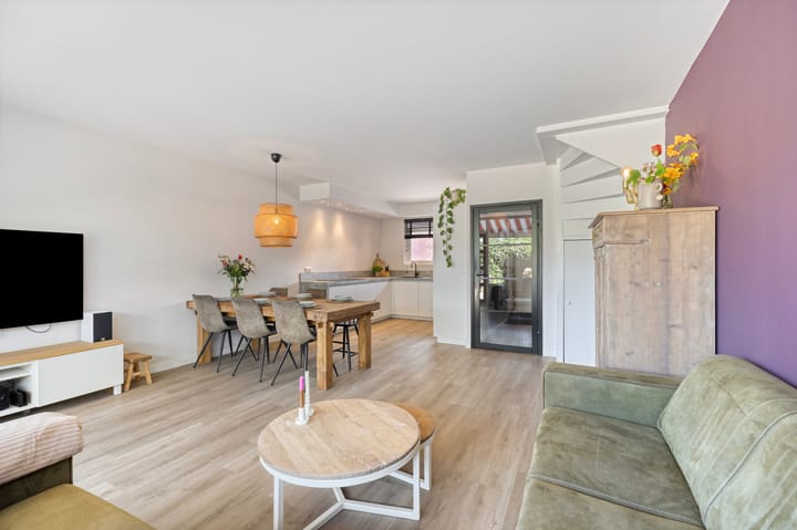 Hoekwoning te koop: Kruiszwin 3723, Julianadorp