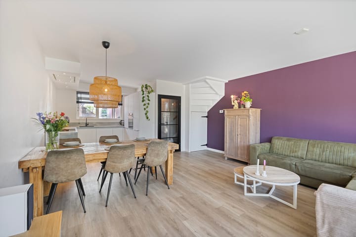 Hoekwoning te koop: Kruiszwin 3723, Julianadorp