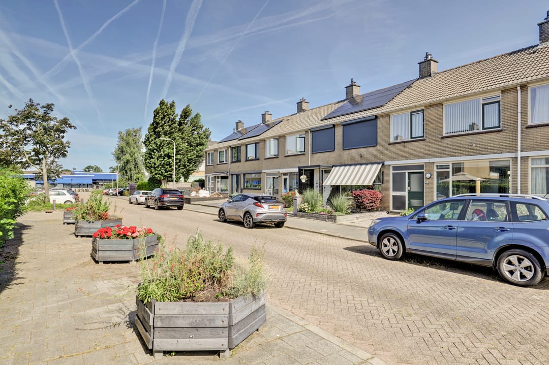 Photo 2 of Lingestraat 40