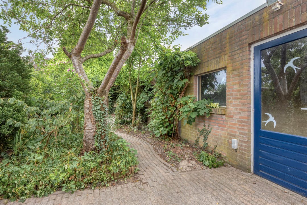 Photo 32 of Burg vd Mortelstraat 9