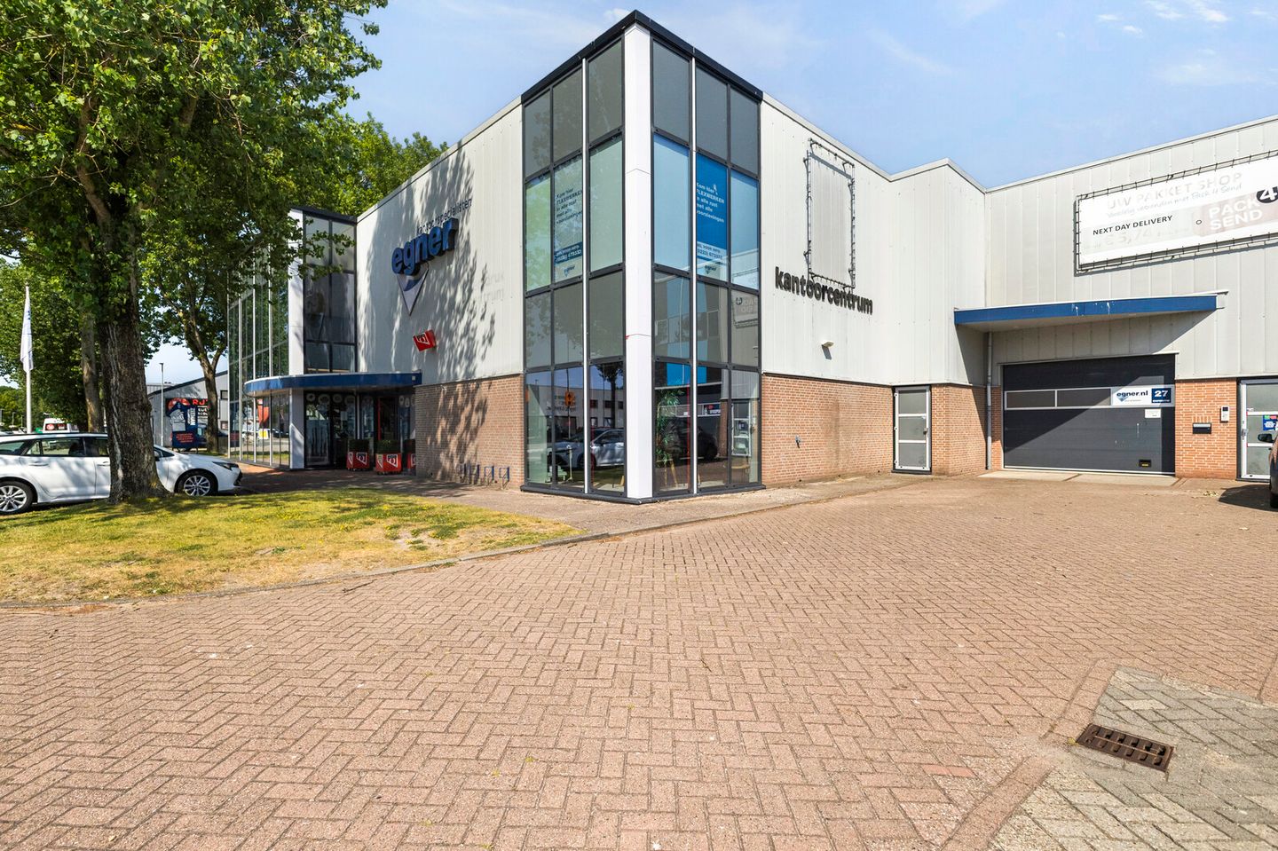 View photo 4 of Industrieweg 27