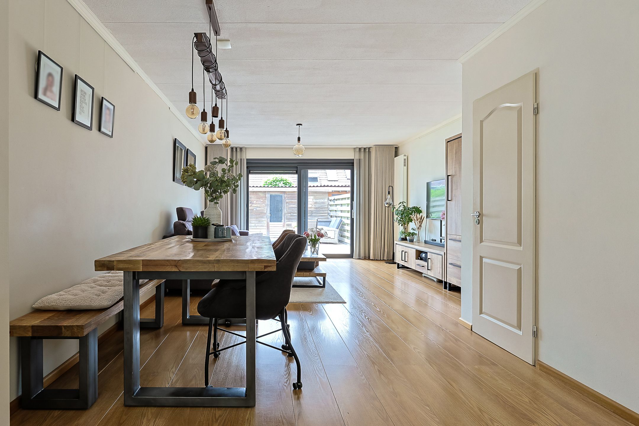 Photo 9 of Betsy Perkstraat 11