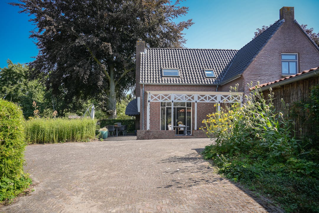 Foto 47 van Hintham 18
