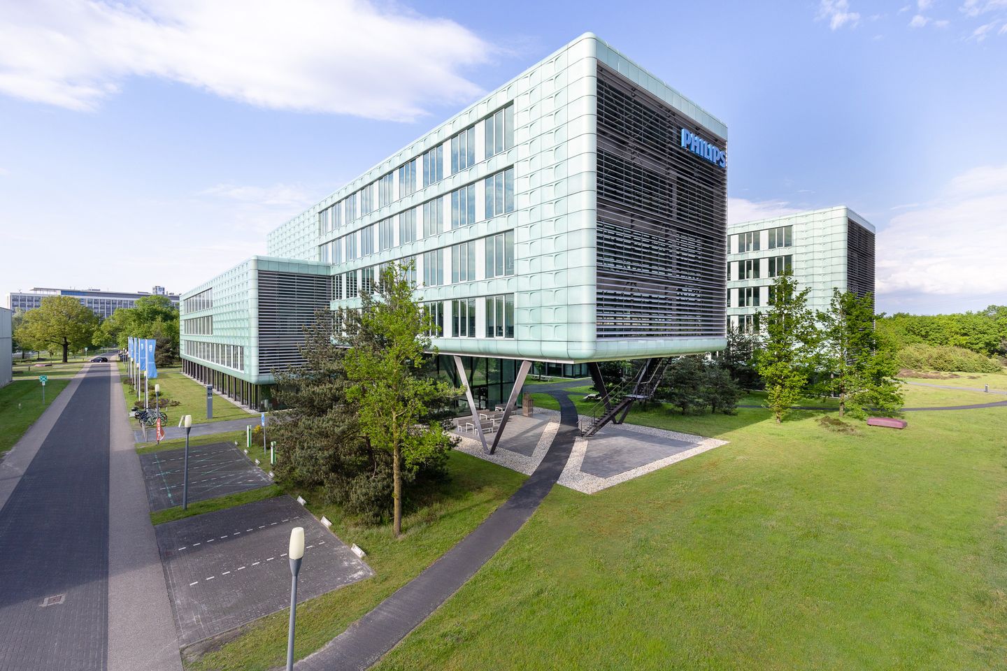 Bekijk foto 1 van High Tech Campus 52