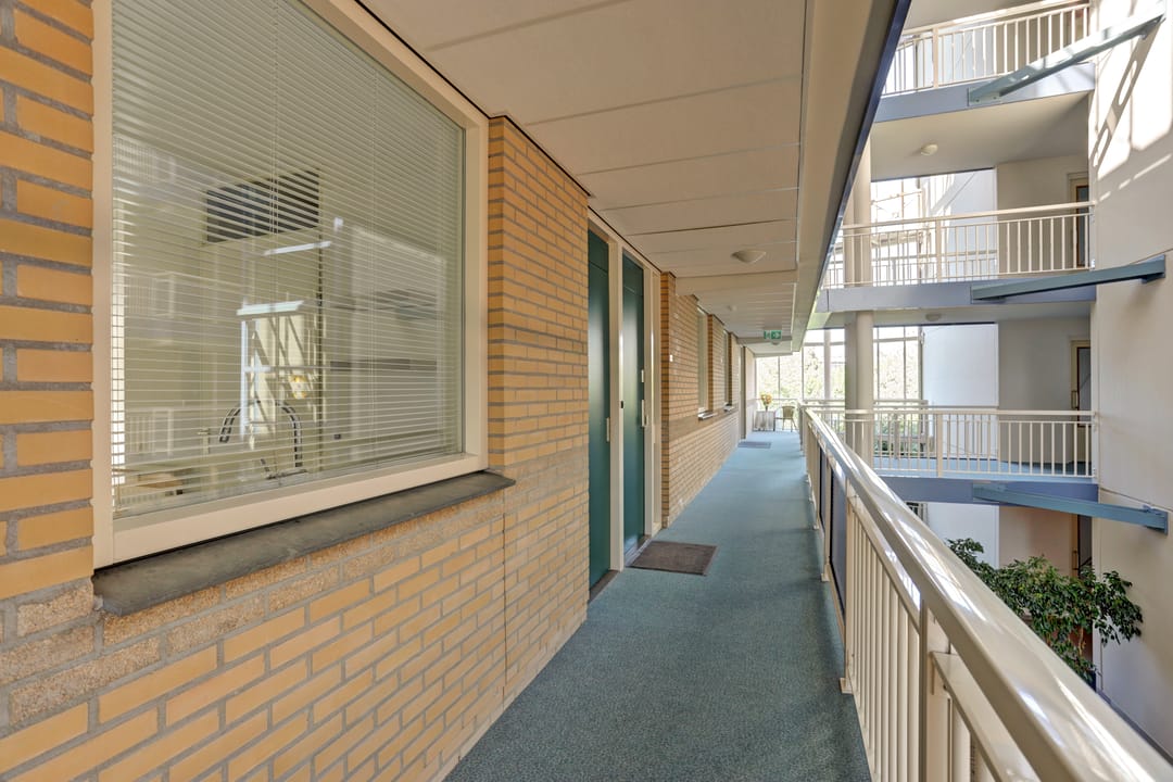 Photo 8 of Vechtstraat 134