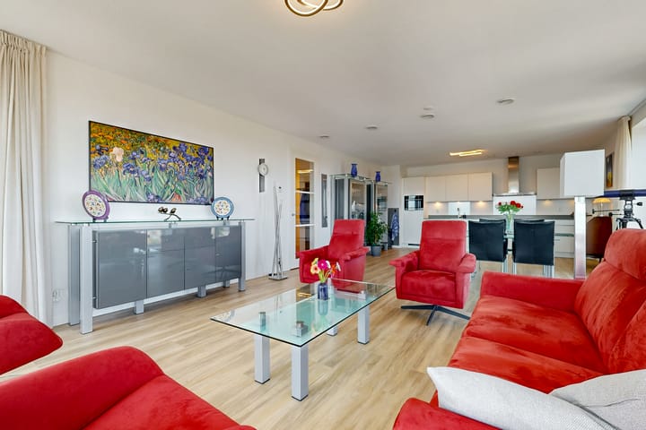 Appartement te koop: Mangoweg 297, Leiden