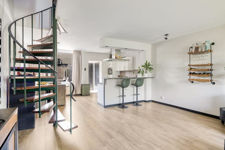 Hoekwoning te koop: IJsselstraat 30, Veghel
