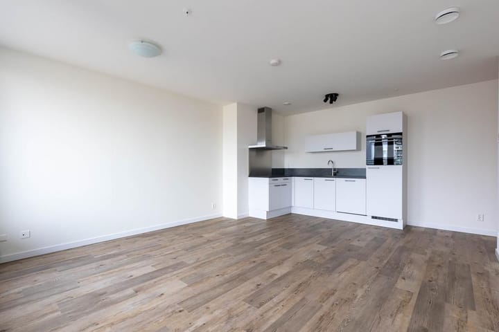 Appartement te huur: Baan 48A, Rotterdam