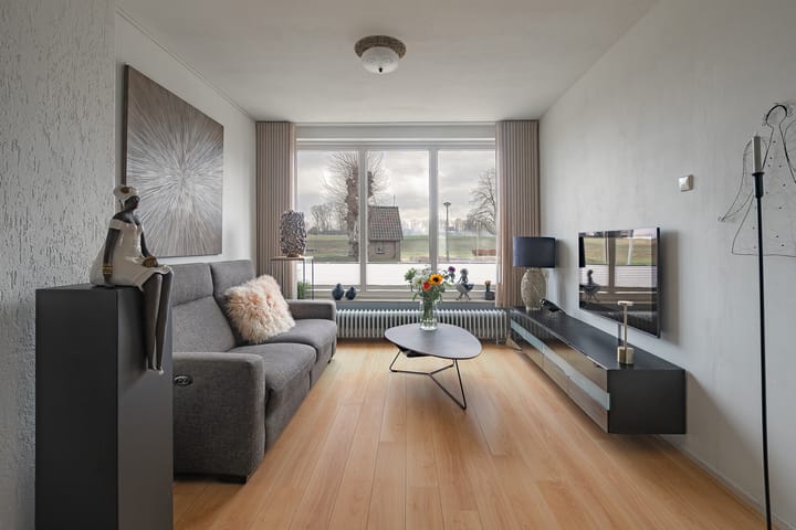 Vrijstaande woning te koop: Margrietstraat 25, Urmond