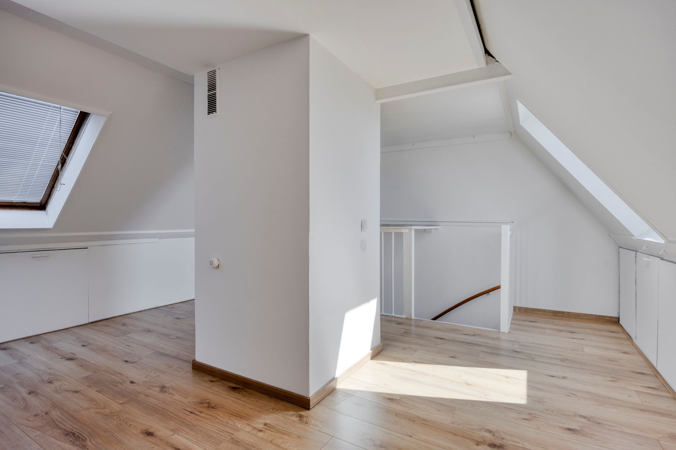 Photo 21 of Haringvlietstraat 21