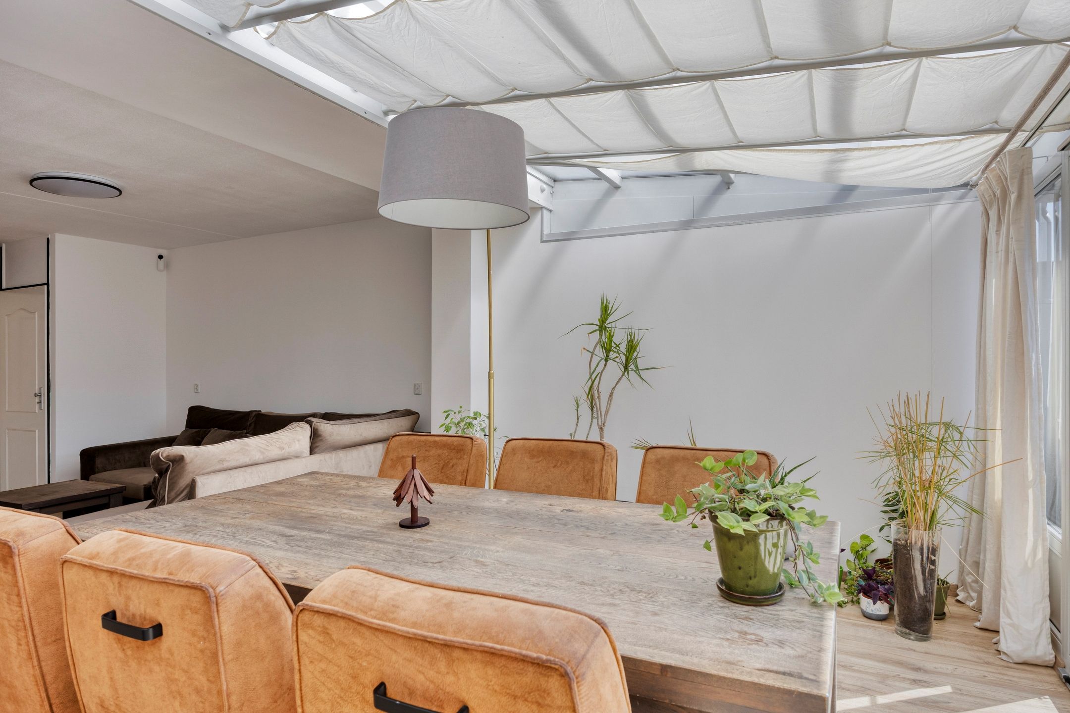 Photo 6 of Haringvlietstraat 21