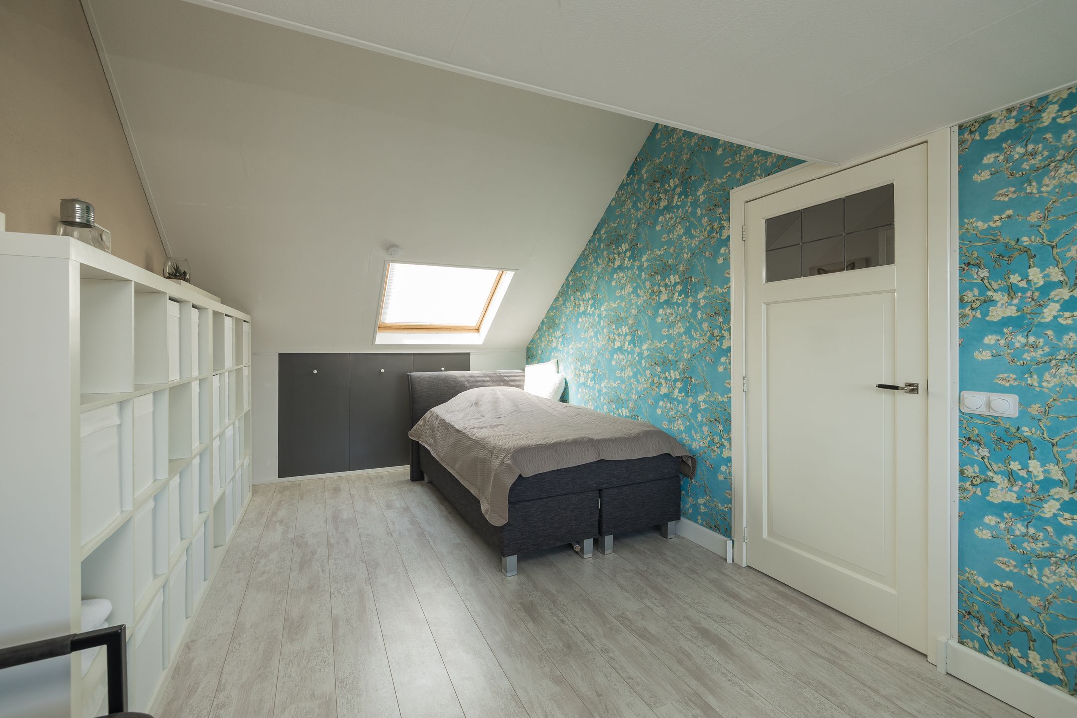 Photo 33 of Guido Gezellelaan 25