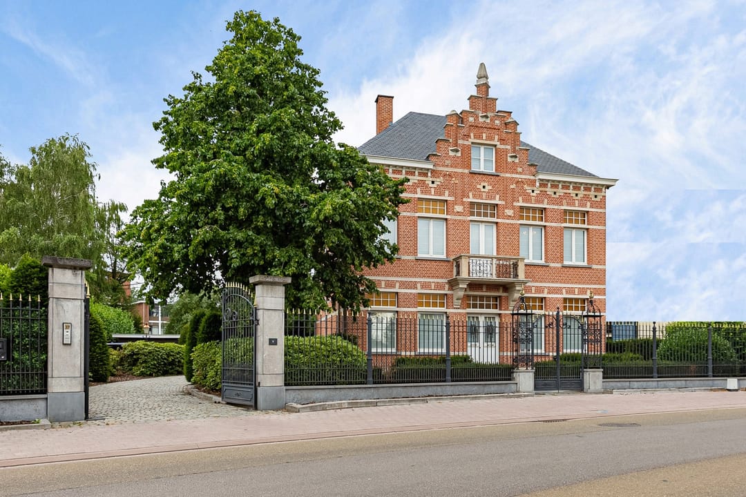 Photo 1 of Begijnhof 37