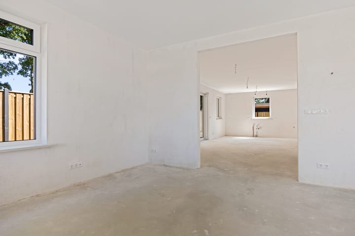 Vrijstaande woning te koop: Broekweg 42D, Klazienaveen