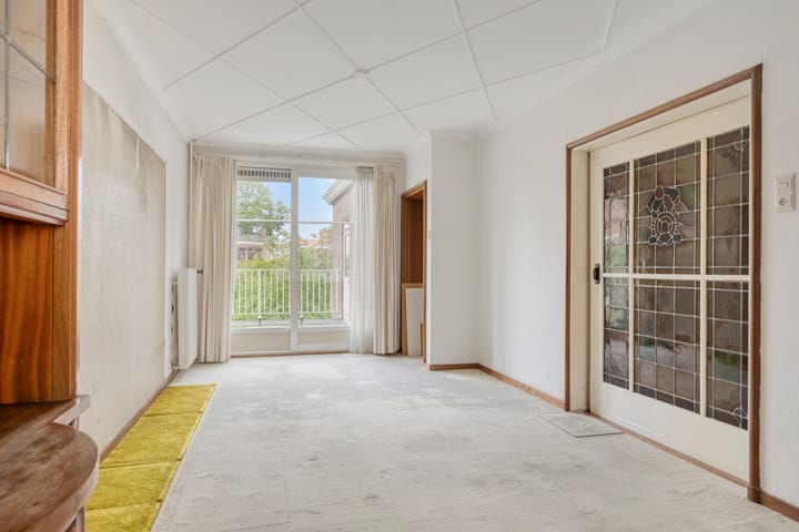 Tussenwoning te koop: Antwerpsestraatweg 26, Bergen Op Zoom