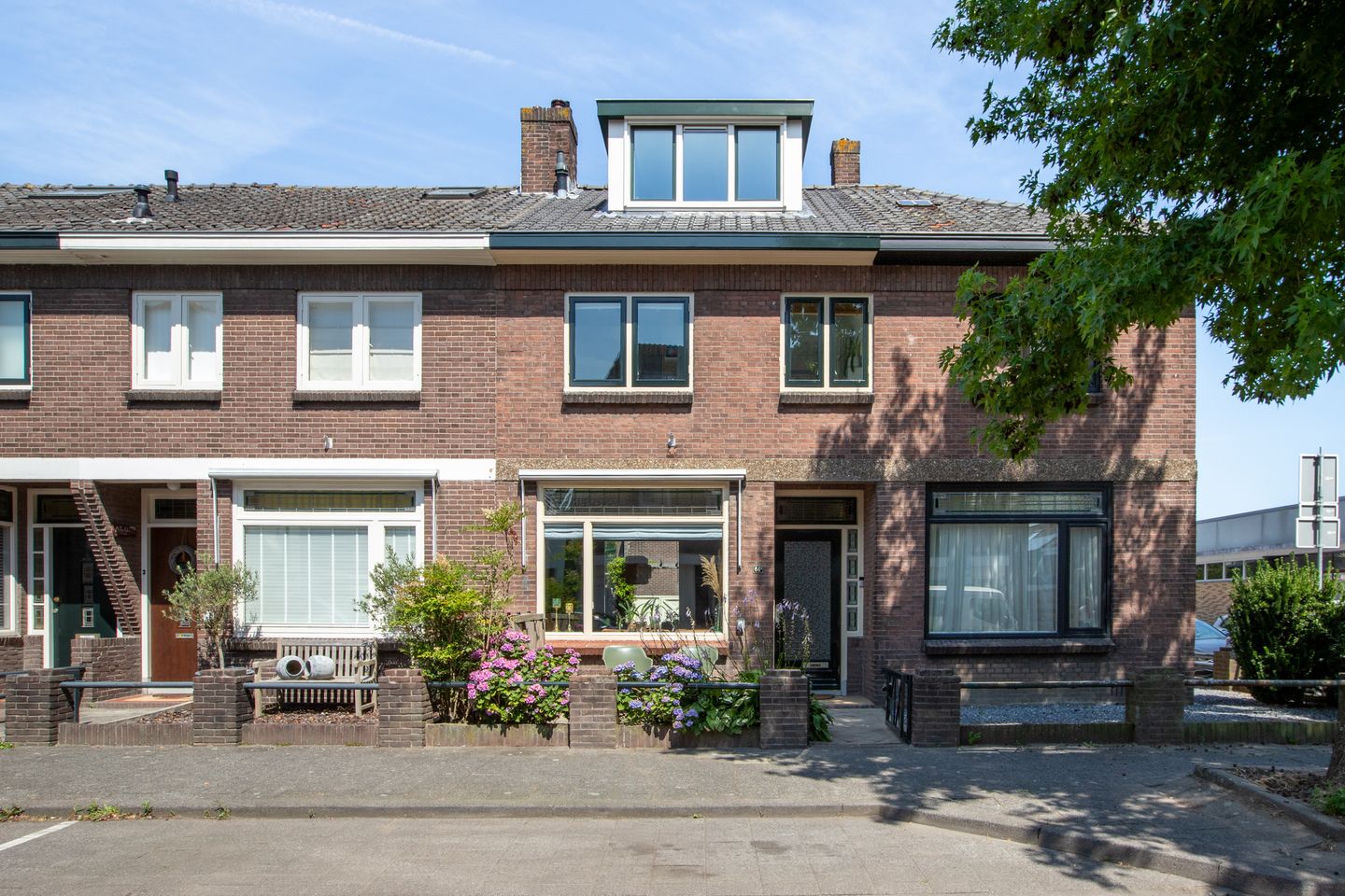 Foto 1 van Leidsestraatweg 64-1