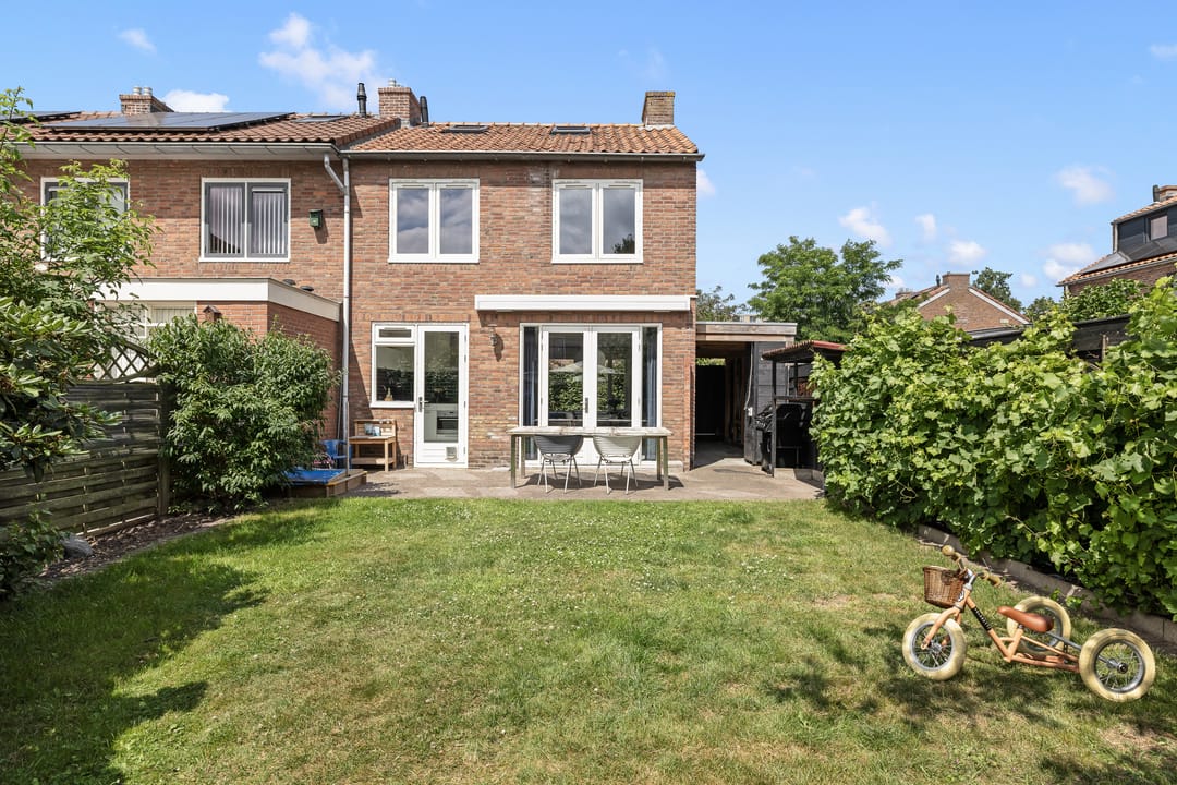 Foto 46 van Tapuitstraat 11