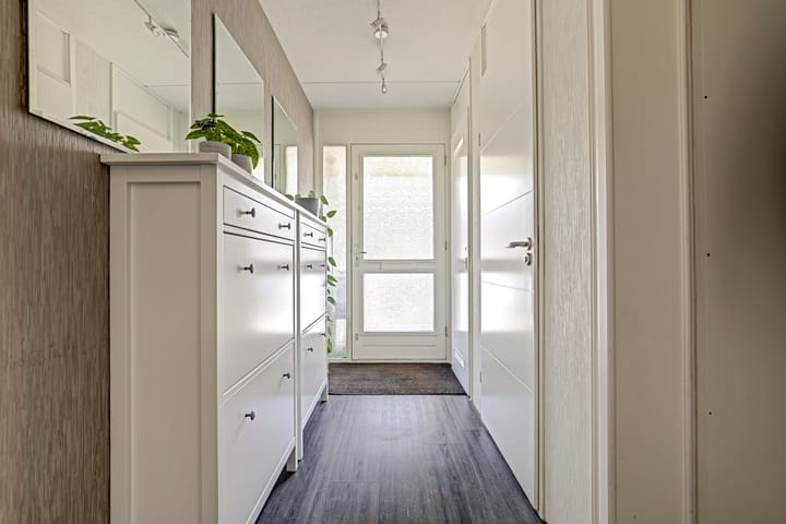 Tussenwoning te koop: Aalborg Haackslaan 32, Hendrik-Ido-Ambacht