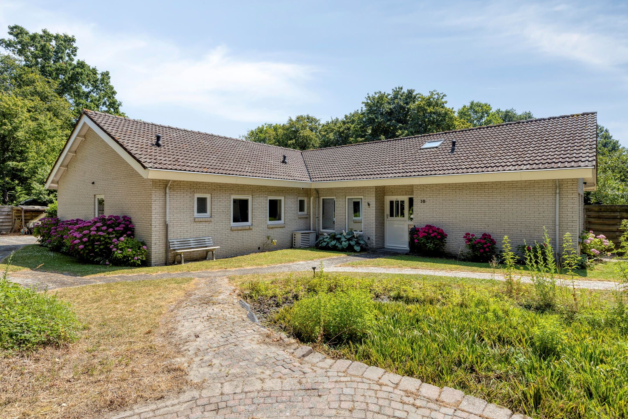 7-bedroom freehold villa in Veere — photo 5 of 5