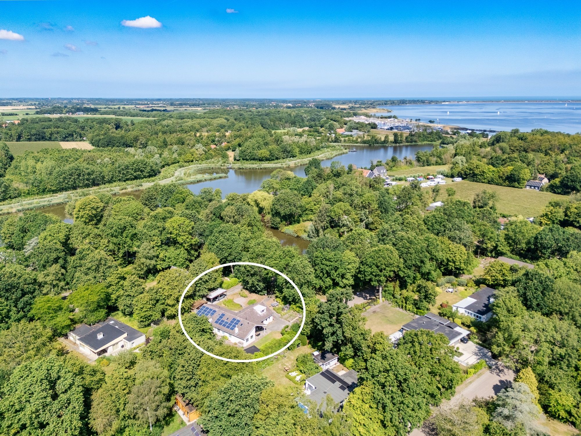 7-bedroom freehold villa in Veere — photo 1 of 5
