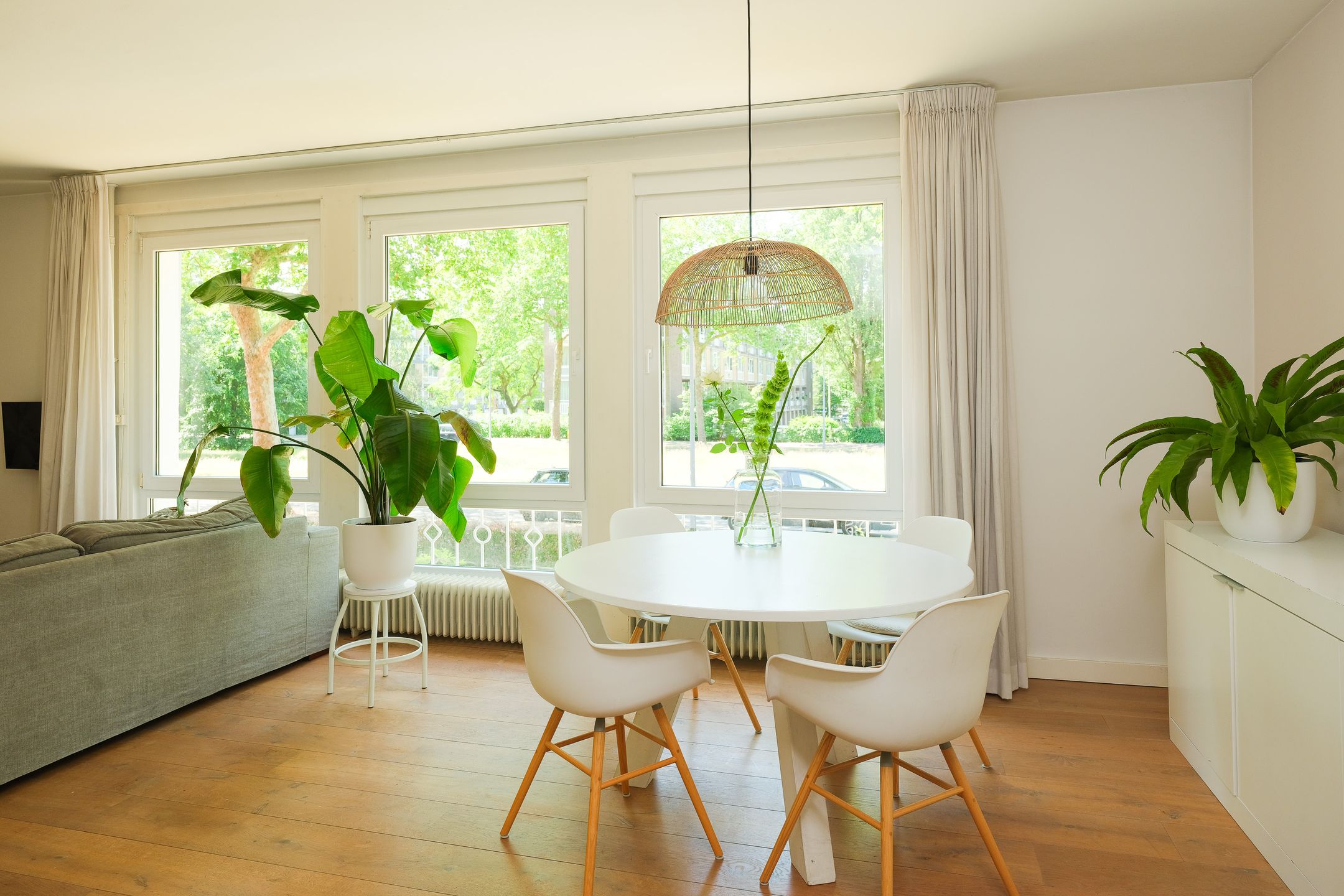 Photo 6 of Diependaalselaan 442