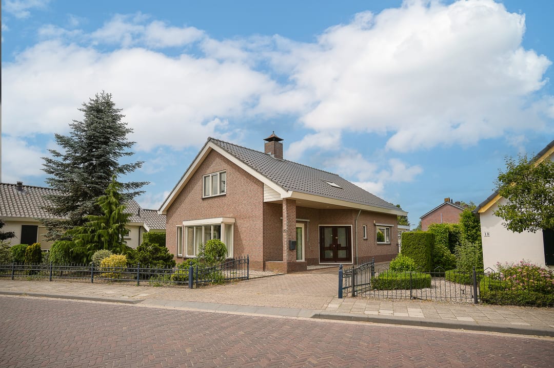Photo 1 of Dokter van Noortstraat 20