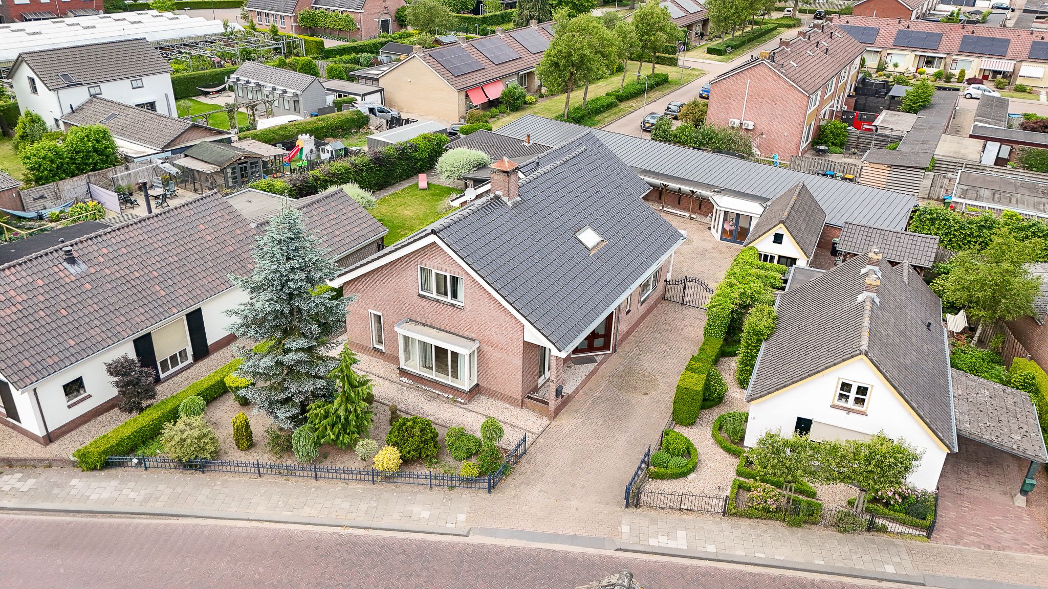 Photo 42 of Dokter van Noortstraat 20